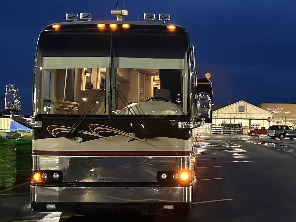 2002 Prevost Country Coach XLII For Sale