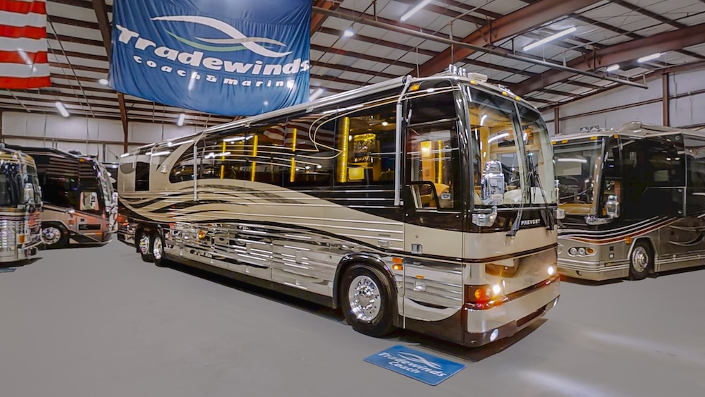 2002 Prevost Country Coach XLII For Sale