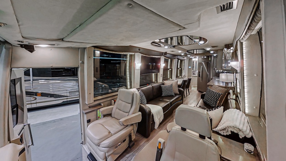 2002 Prevost Country Coach XLII For Sale