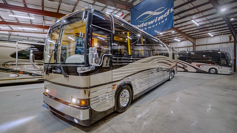 2002 Prevost Country Coach XLII For Sale