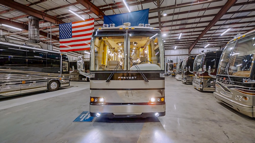 2002 Prevost Country Coach XLII For Sale