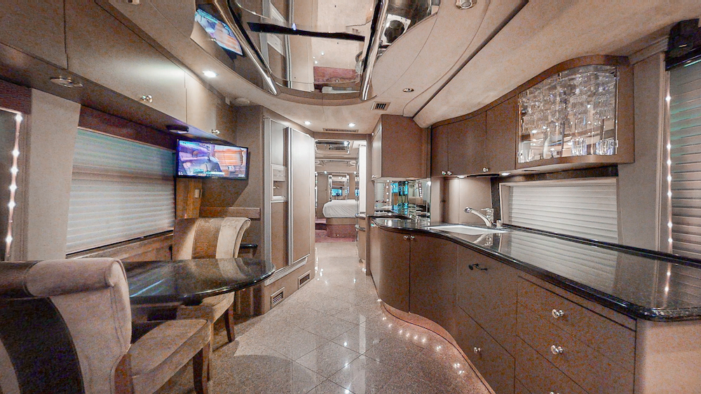 2002 Prevost Country Coach XLII For Sale