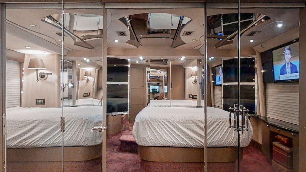 2002 Prevost Country Coach XLII For Sale