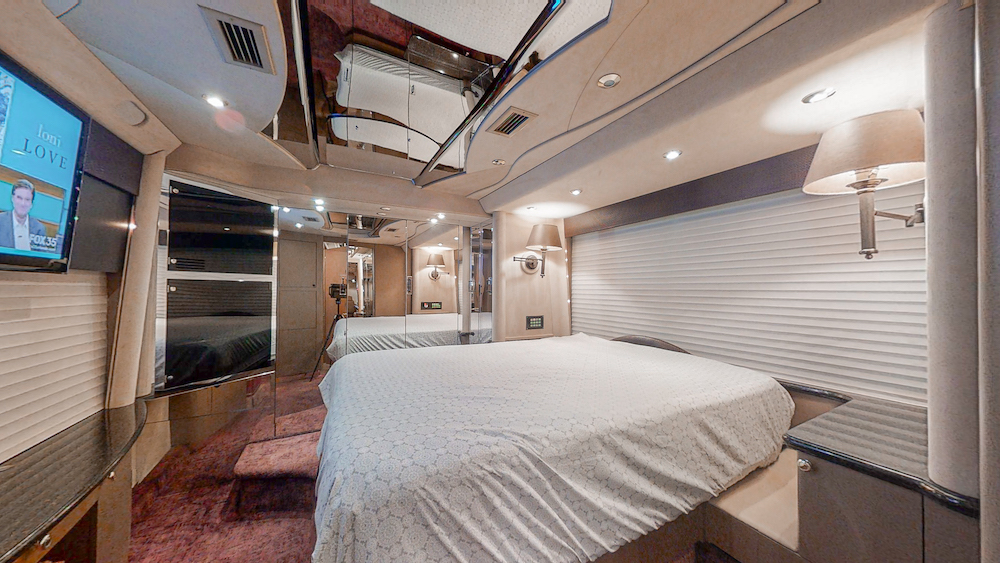 2002 Prevost Country Coach XLII For Sale