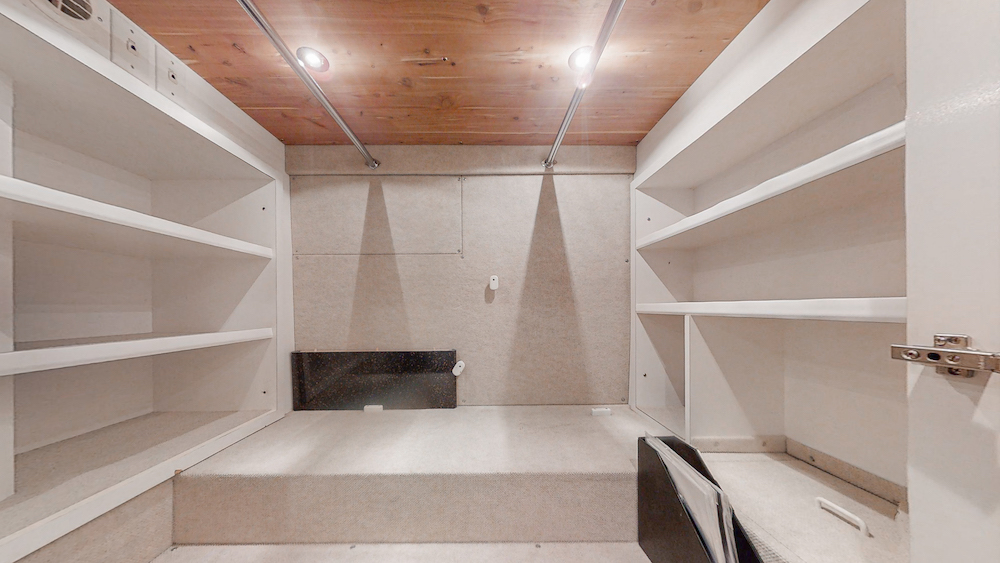 2002 Prevost Country Coach XLII For Sale