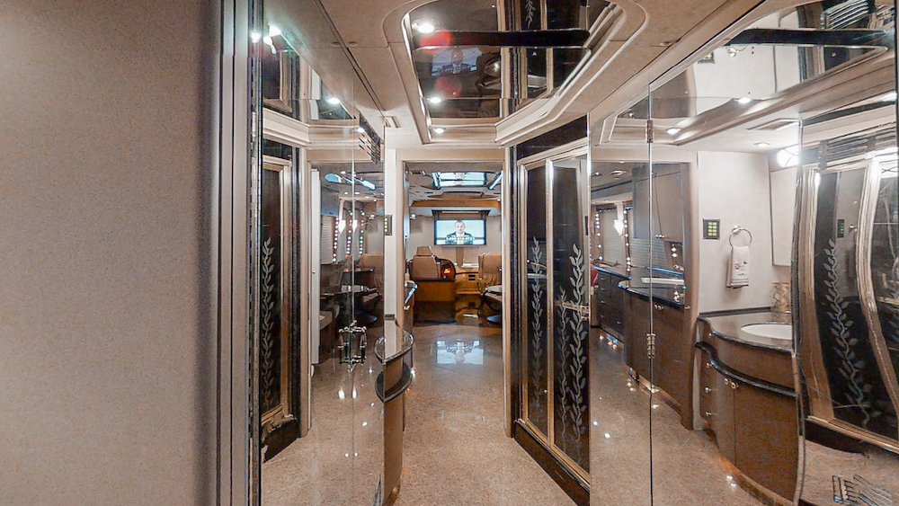 2002 Prevost Country Coach XLII For Sale