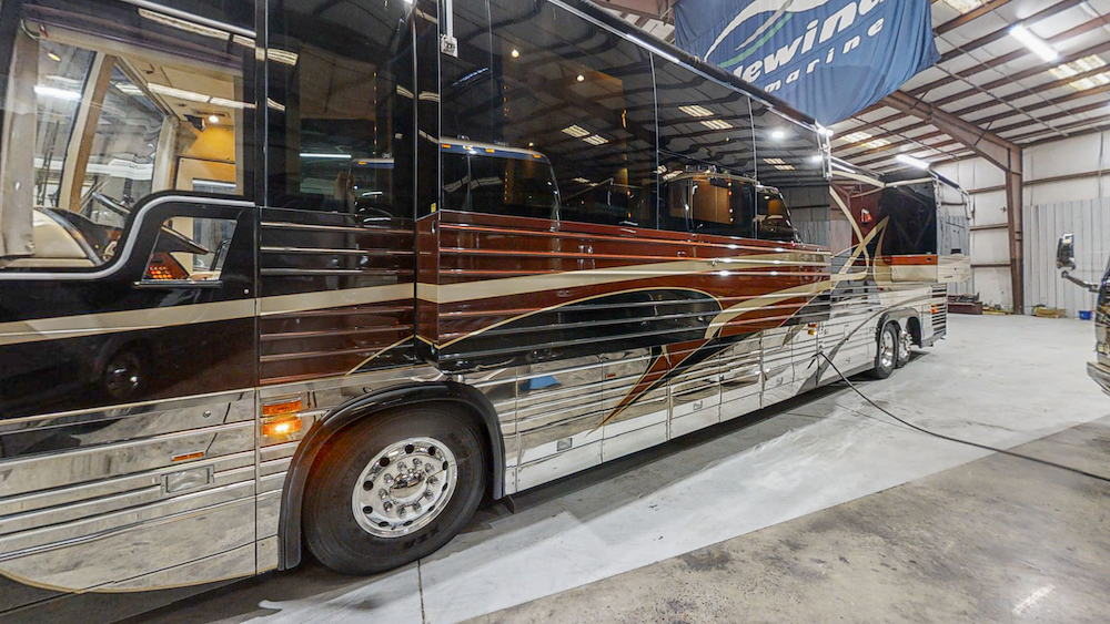 2002 Prevost Country Coach XLII For Sale