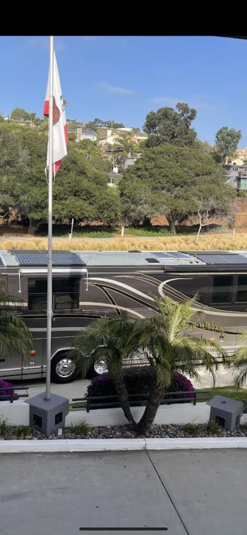 2002 Prevost Featherlite H3-45 For Sale