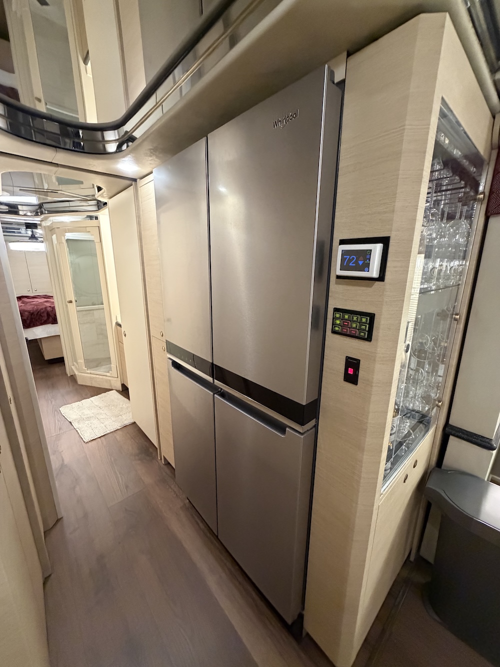 2002 Prevost Featherlite H3-45 For Sale