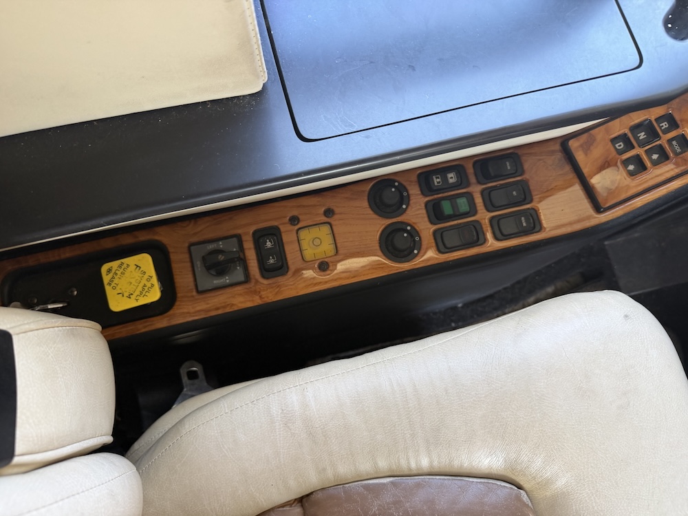 2002 Prevost Featherlite H3-45 For Sale