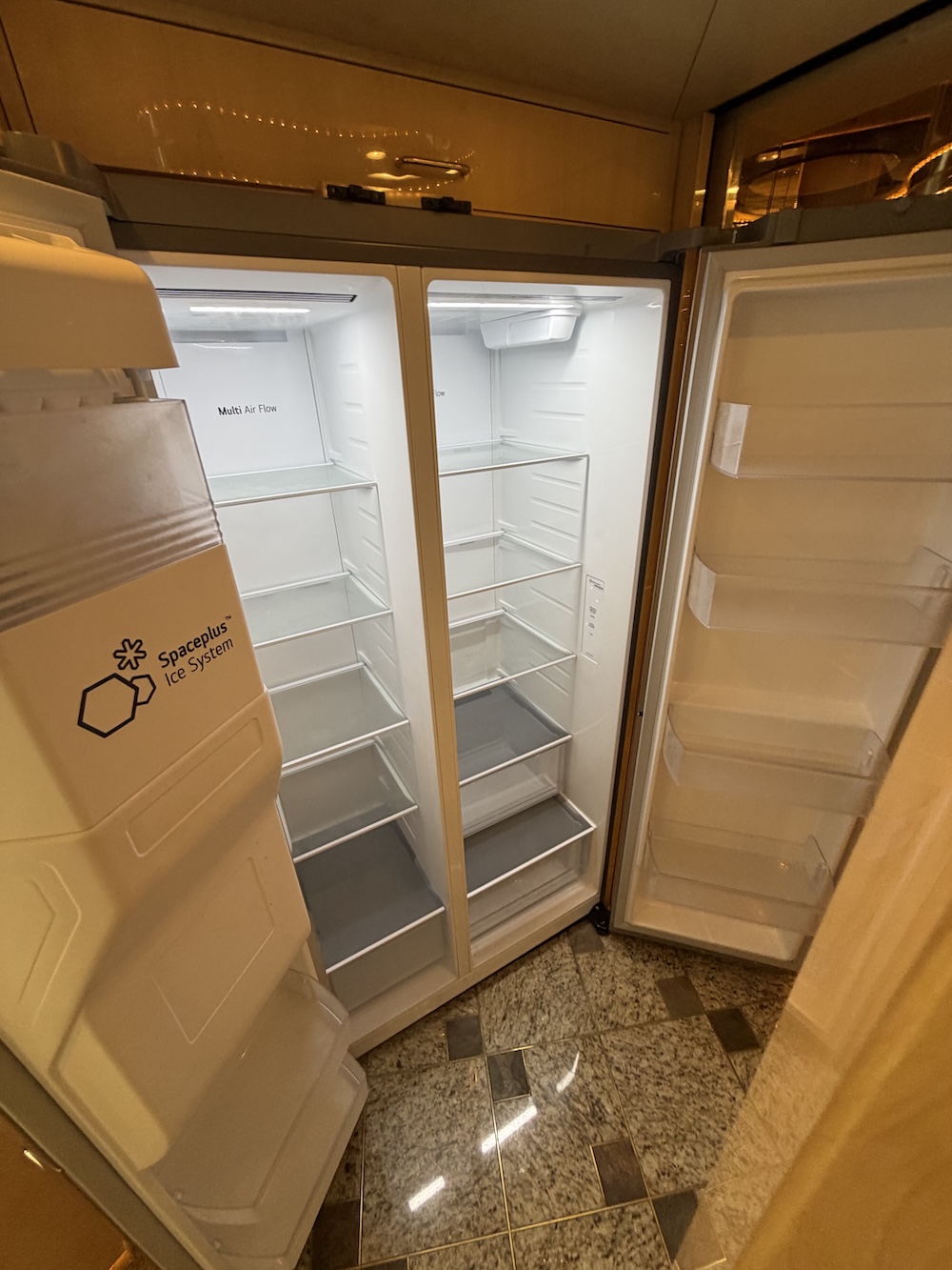 2002 Prevost Featherlite H3-45 For Sale
