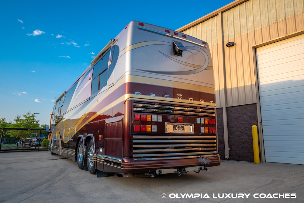 2002 Prevost Featherlite H3-45 For Sale