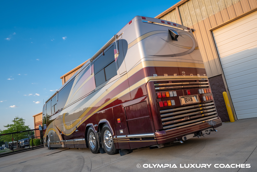 2002 Prevost Featherlite H3-45 For Sale