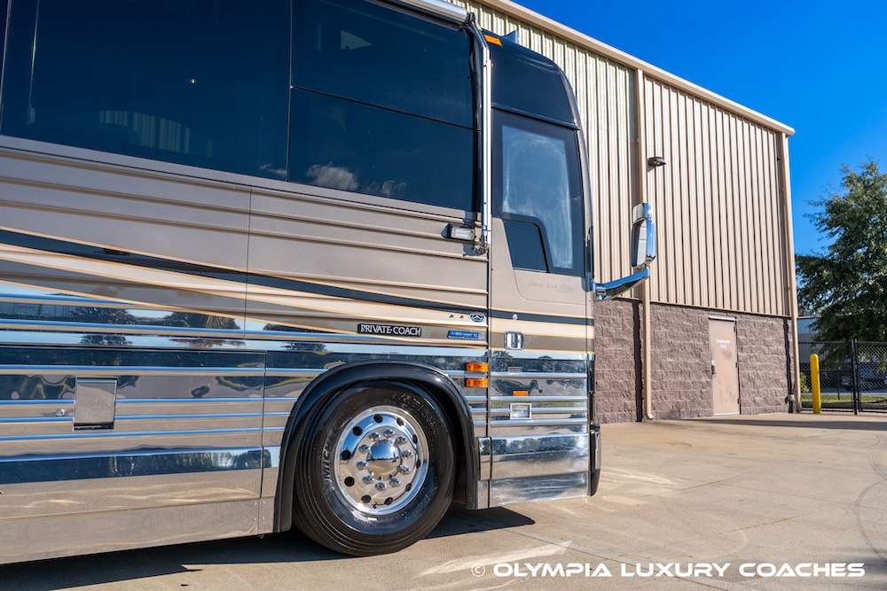2002 Prevost Liberty XLII For Sale