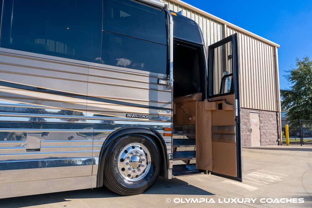 2002 Prevost Liberty XLII For Sale