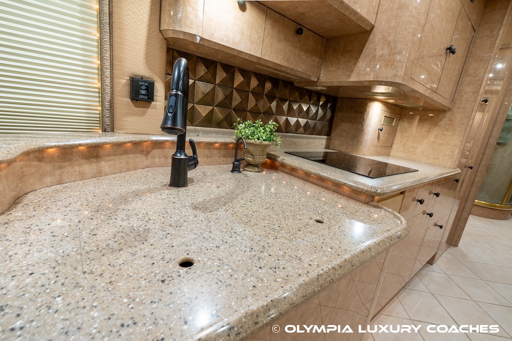 2002 Prevost Liberty XLII For Sale