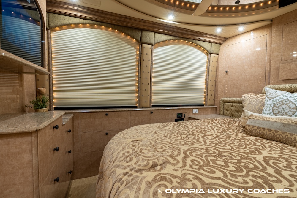 2002 Prevost Liberty XLII For Sale