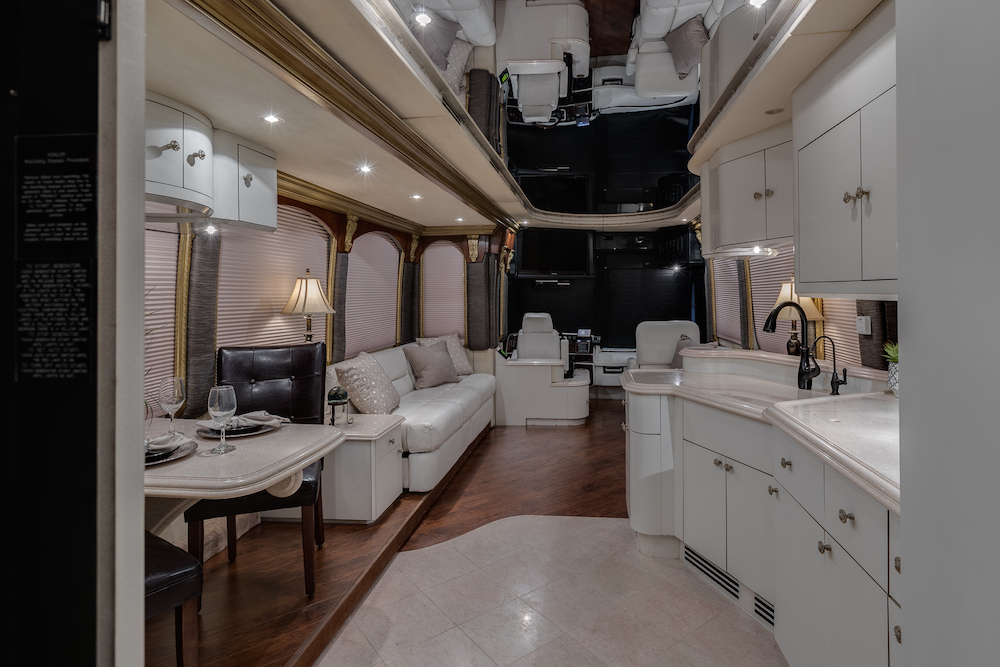 2002 Prevost Liberty XLII For Sale