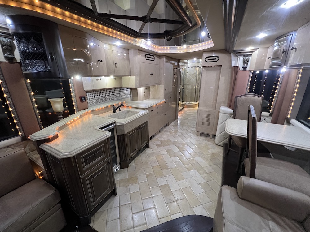 2002 Prevost Liberty XLII For Sale