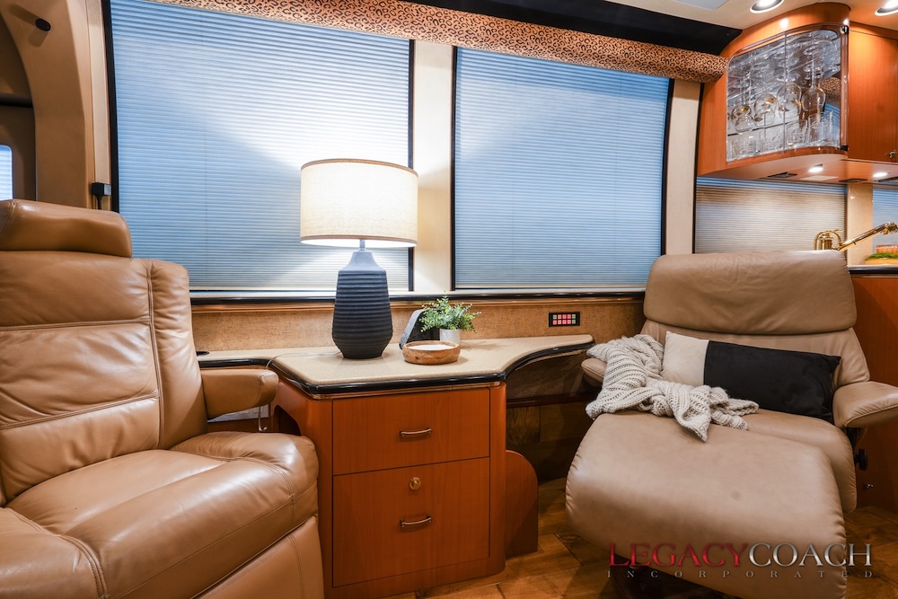 2002 Prevost Marathon XLII For Sale