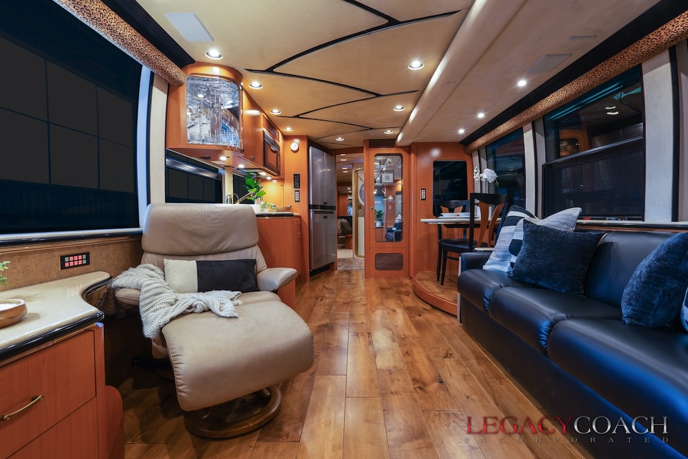 2002 Prevost Marathon XLII For Sale