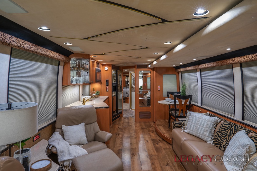 2002 Prevost Marathon XLII For Sale