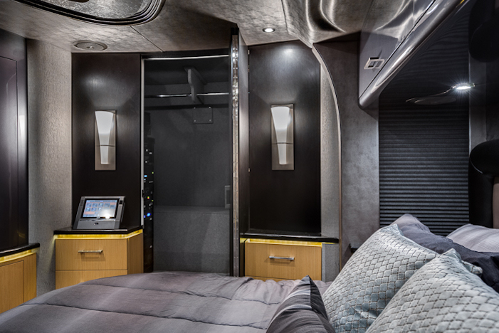 2002 Prevost Millennium XLII For Sale