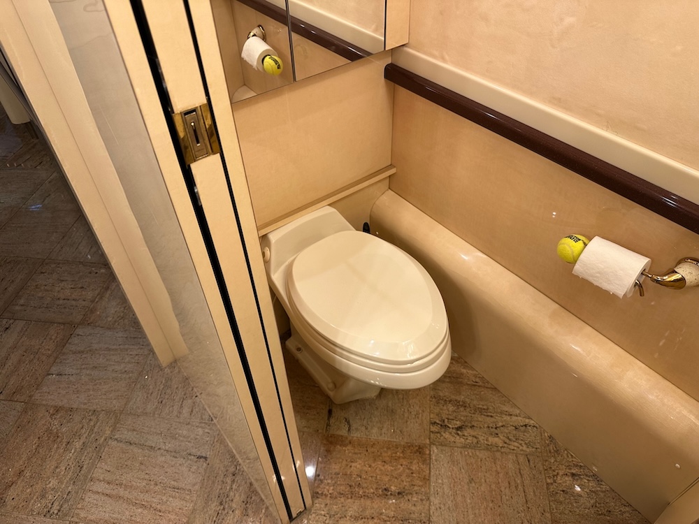 2002 Prevost Parliament XLII For Sale