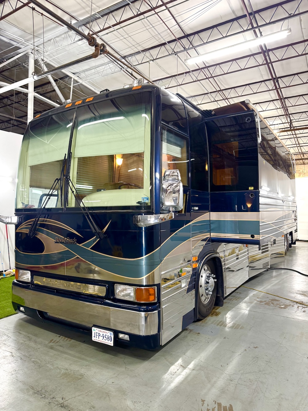 2002 Prevost Royale XLII For Sale