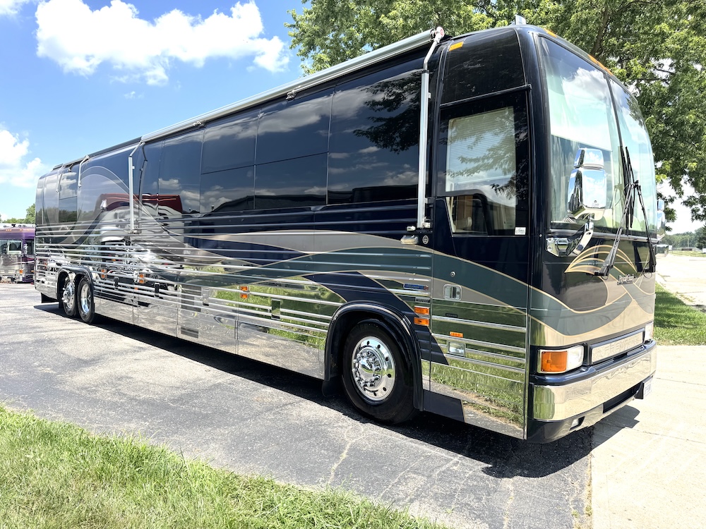 2002 Prevost Royale XLII For Sale