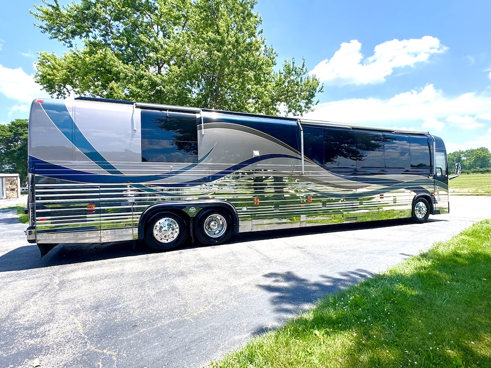 2002 Prevost Royale XLII For Sale