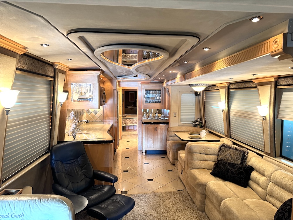 2002 Prevost Royale XLII For Sale