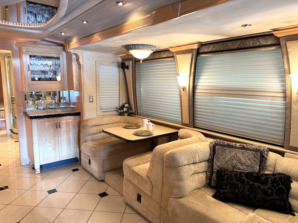 2002 Prevost Royale XLII For Sale