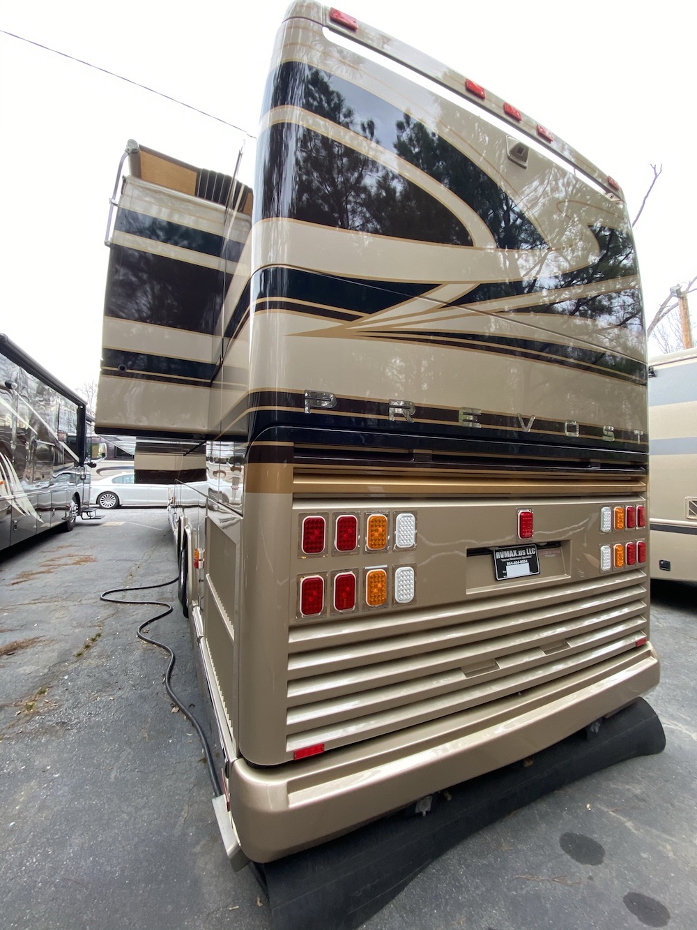 2002 Prevost XTC H3-45 For Sale