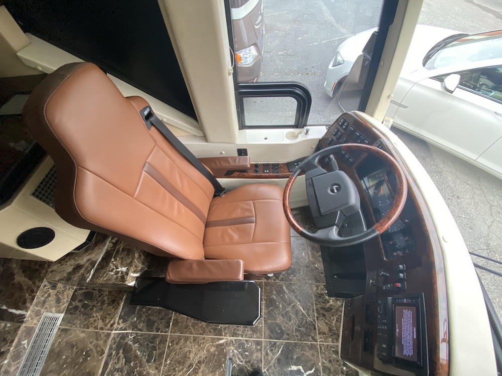 2002 Prevost XTC H3-45 For Sale