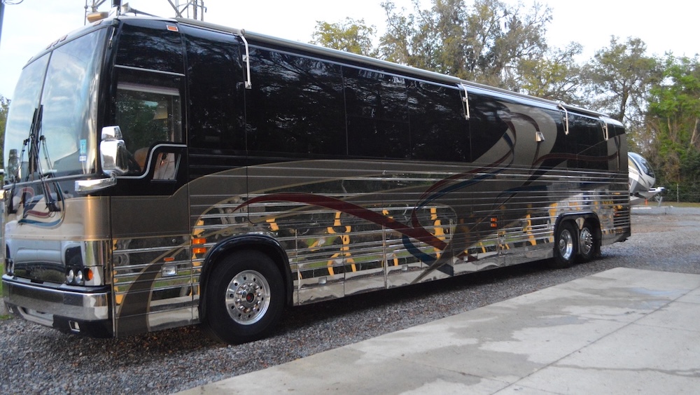 2003 Prevost Country Coach XLII H3-45 For Sale