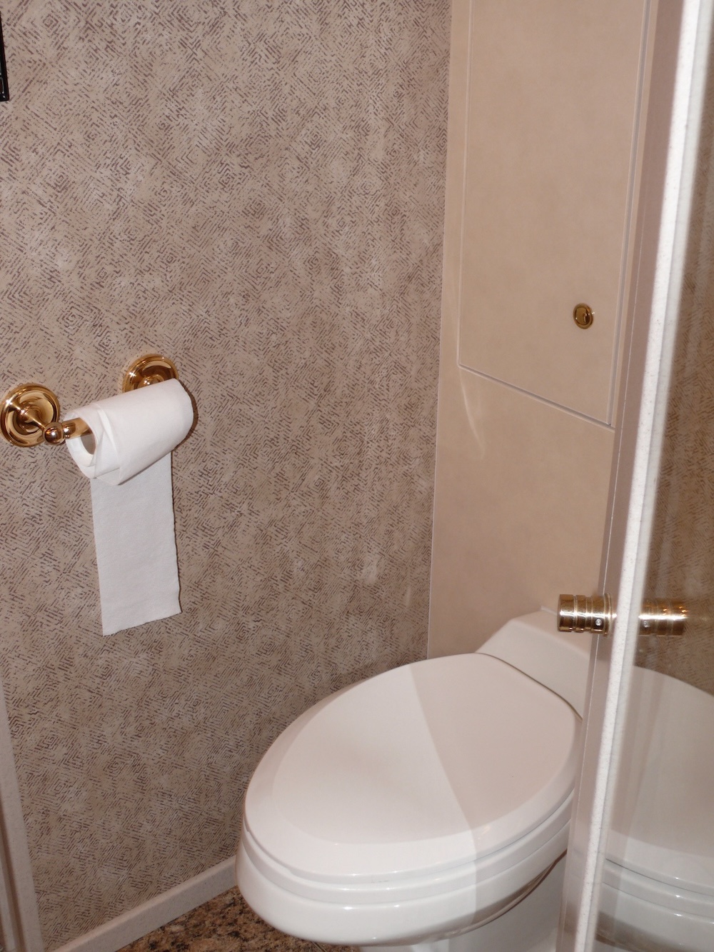 2003 Prevost Featherlite H3-45 For Sale