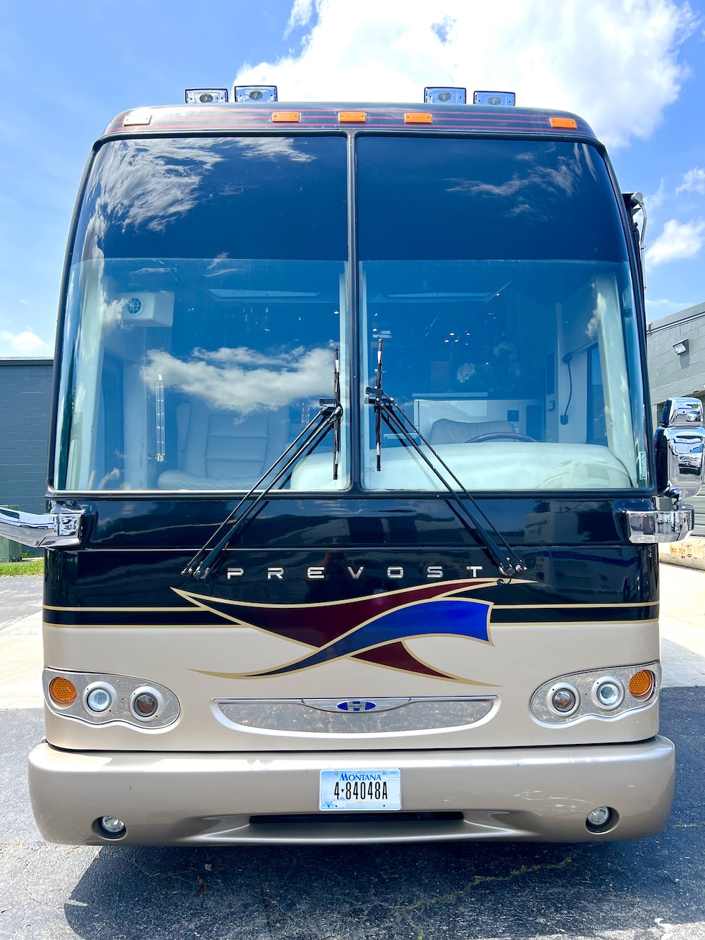 2003 Prevost Featherlite H3-45 For Sale