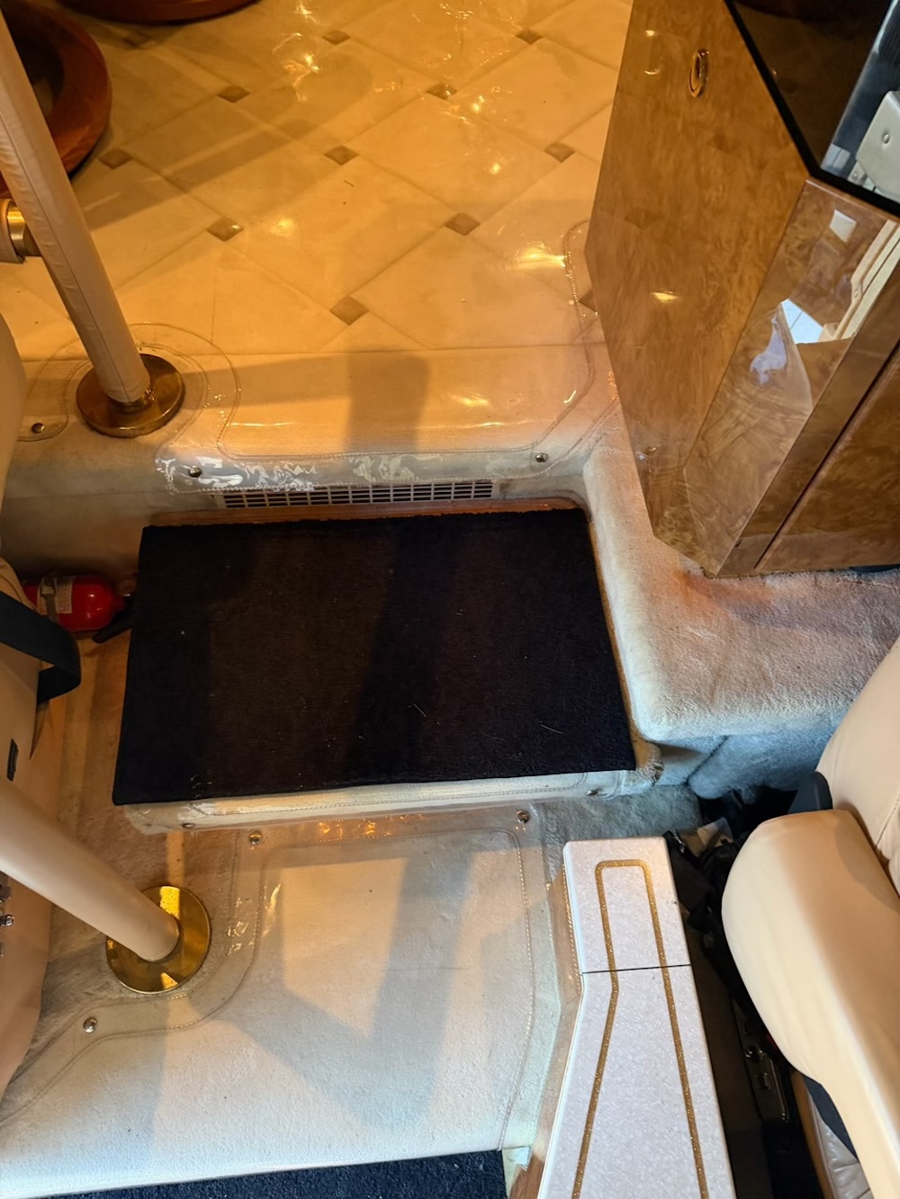 2003 Prevost Featherlite H3-45 For Sale