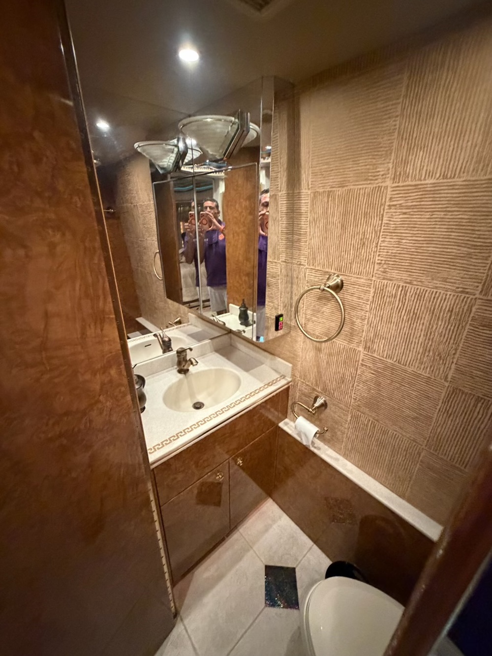 2003 Prevost Featherlite H3-45 For Sale