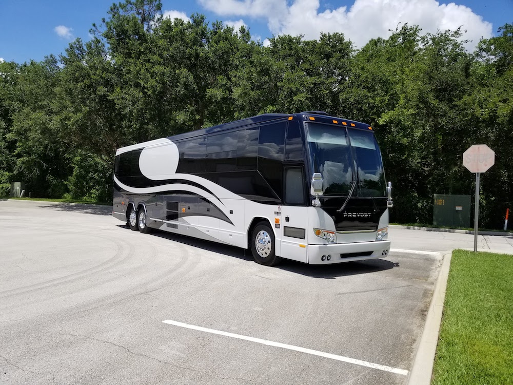 2003 Prevost  H3-45 For Sale