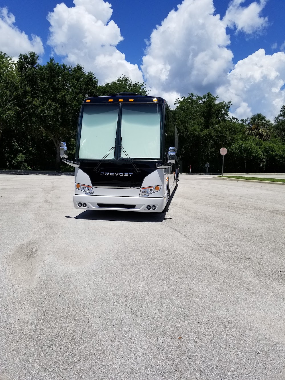 2003 Prevost  H3-45 For Sale