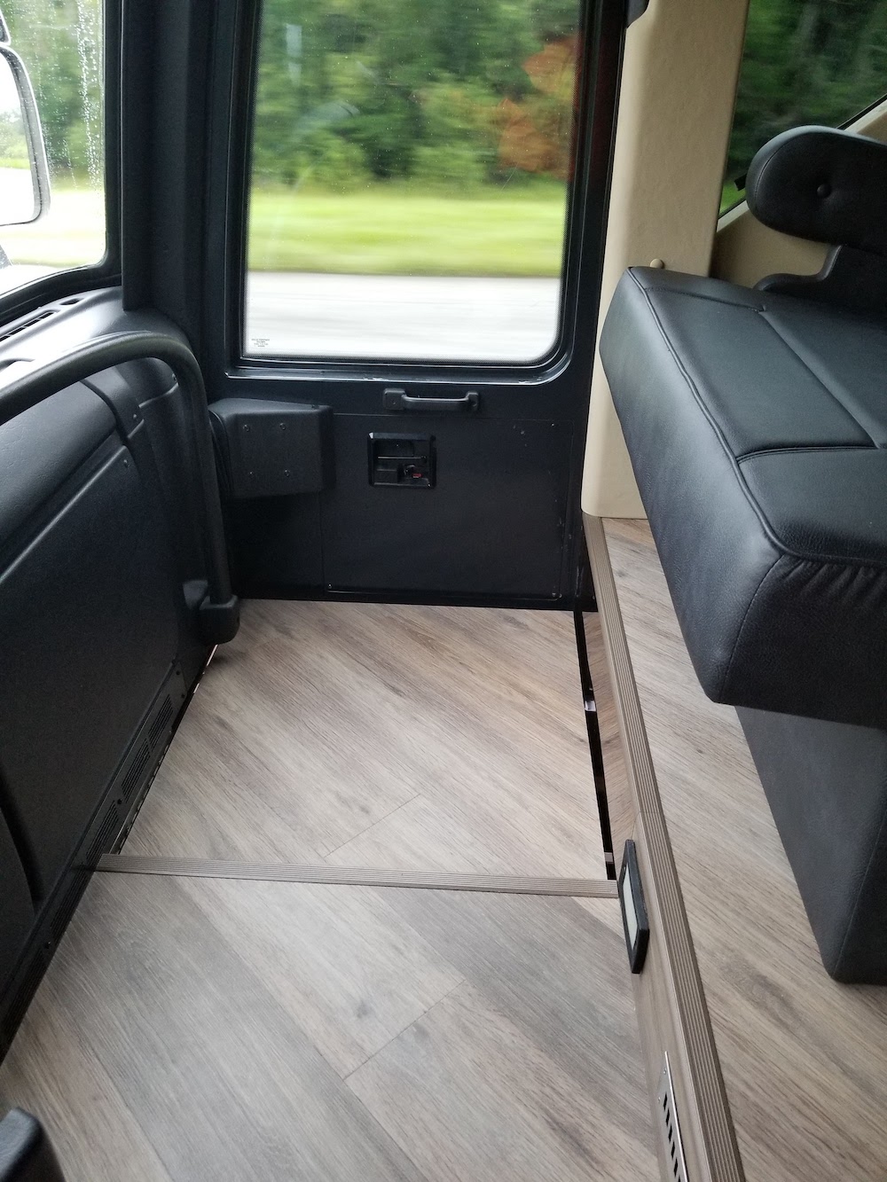 2003 Prevost  H3-45 For Sale