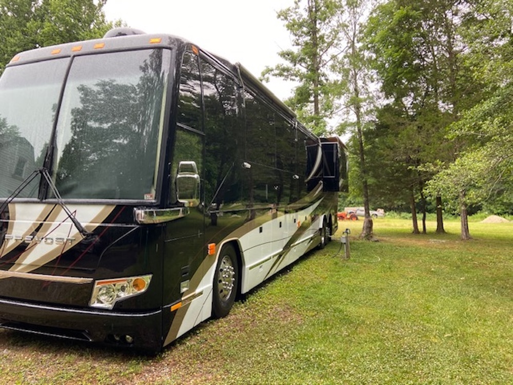 2003 Prevost H3-45 For Sale