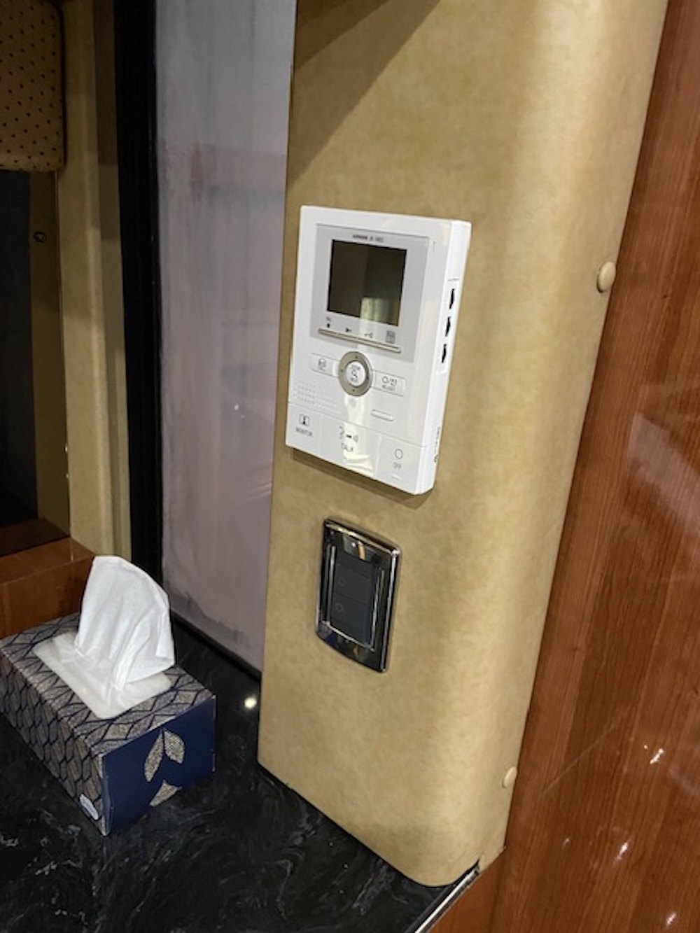 2003 Prevost H3-45 For Sale