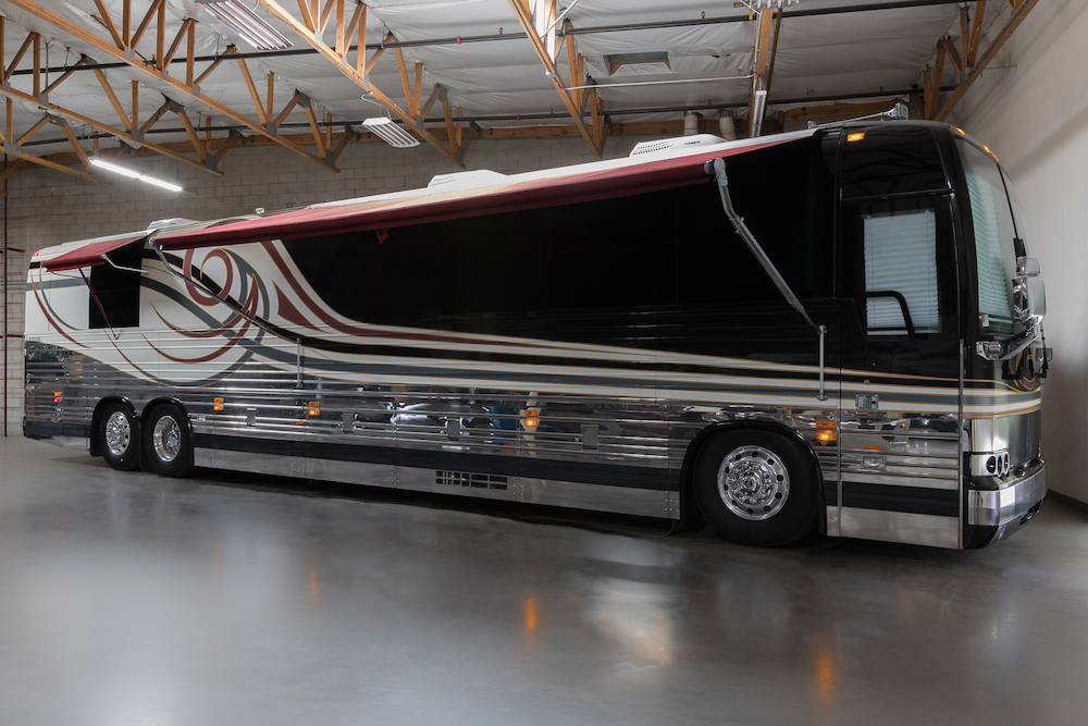 2003 Prevost XLII For Sale