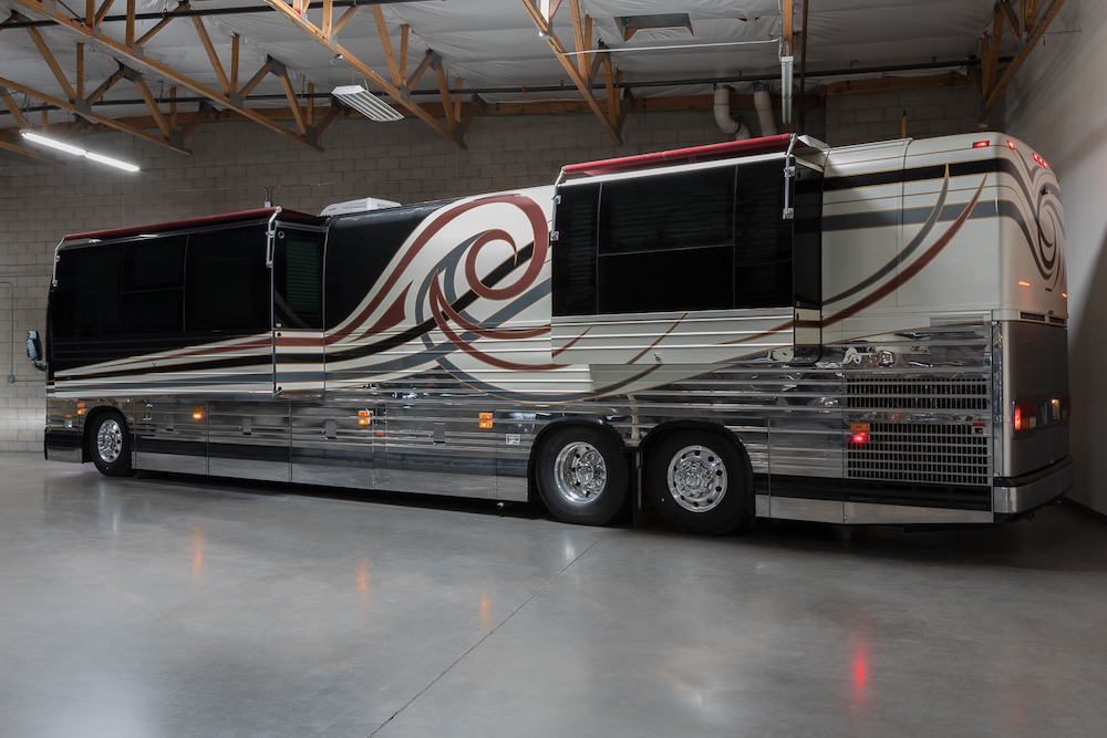 2003 Prevost XLII For Sale