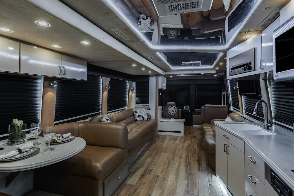 2003 Prevost XLII For Sale