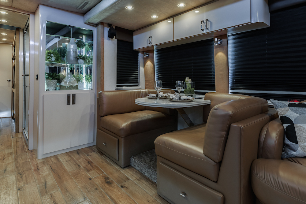 2003 Prevost XLII For Sale