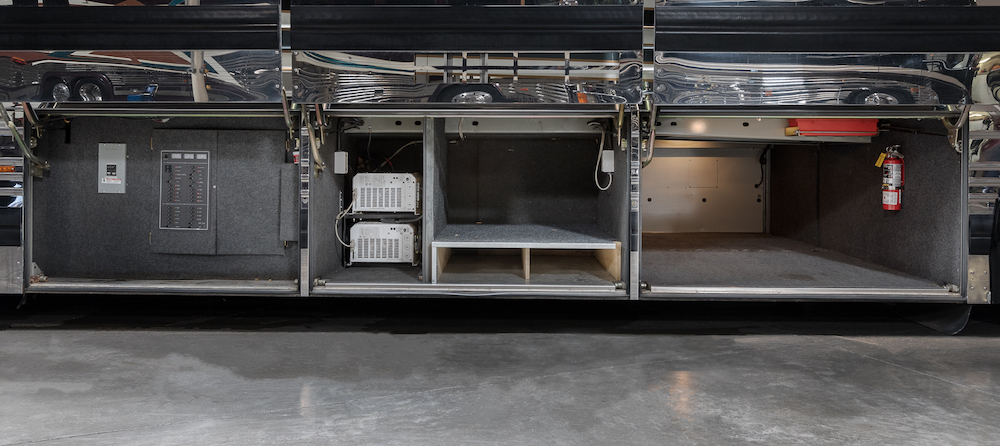 2003 Prevost XLII For Sale
